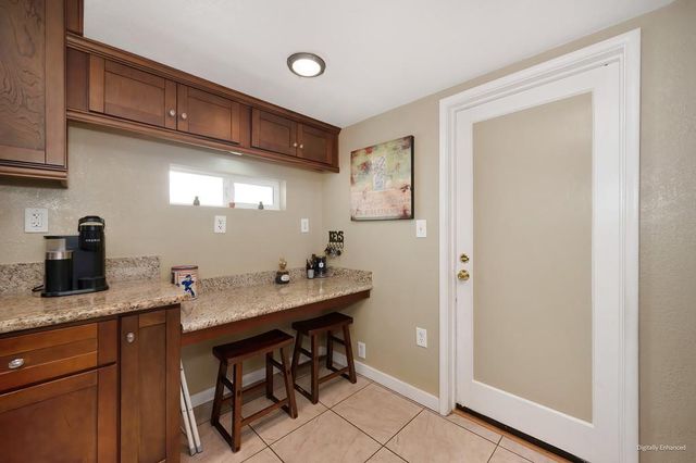 630 51st St, Sacramento, CA 95819