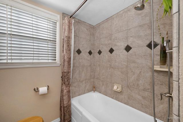 630 51st St, Sacramento, CA 95819