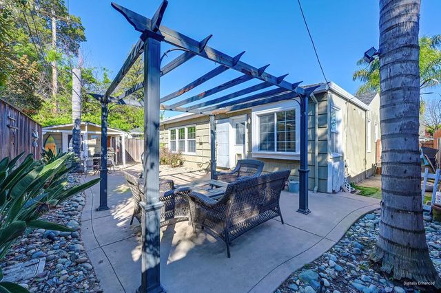 630 51st St, Sacramento, CA 95819