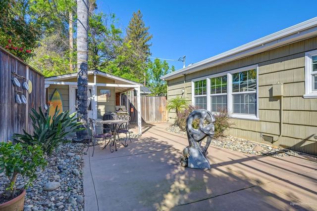 630 51st St, Sacramento, CA 95819