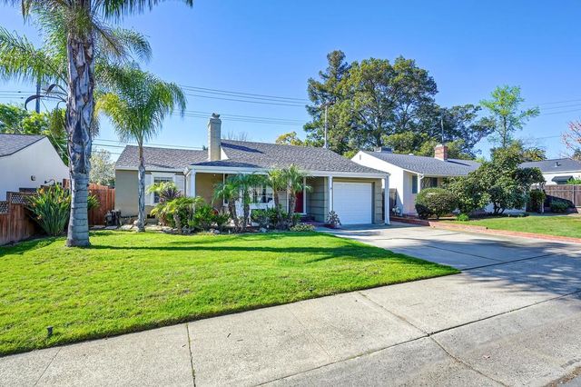 630 51st St, Sacramento, CA 95819