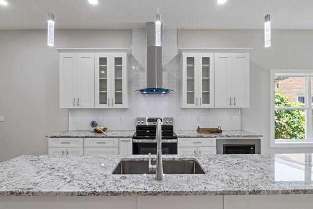 2409A 14th Ave, N, Nashville, TN 37208