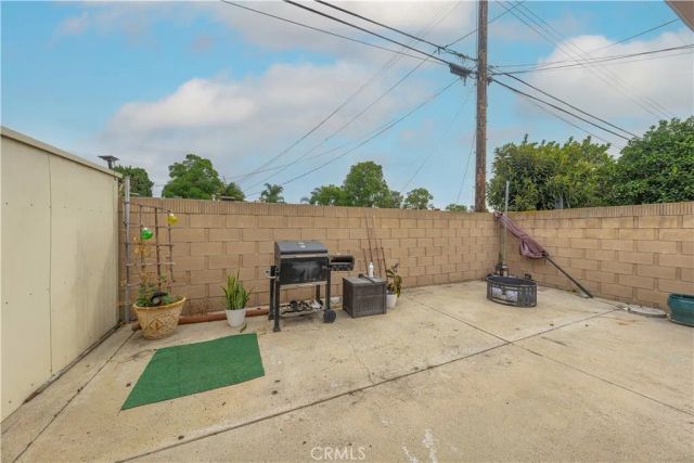 2333 S Shelton Street, Santa Ana, CA 92707
