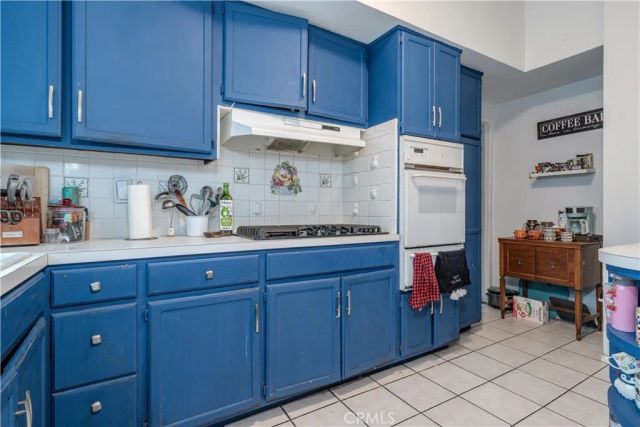 2333 S Shelton Street, Santa Ana, CA 92707