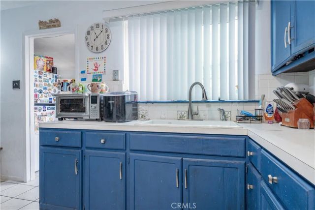 2333 S Shelton Street, Santa Ana, CA 92707
