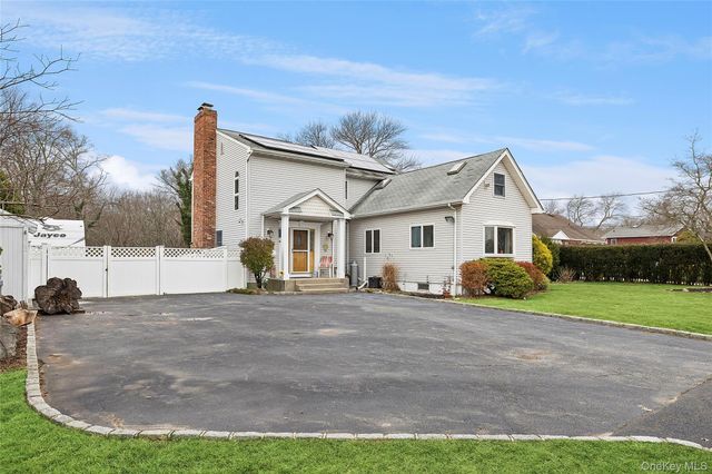 147 Brookside Avenue, North Babylon, NY 11703
