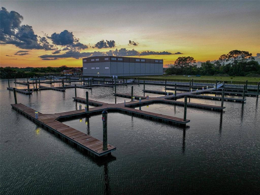 Image 47 of property listing at 6 DEL PALMA DRIVE, Palm Coast, FL 32137