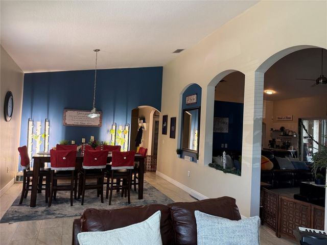 4528 RIVER CLOSE BOULEVARD, Valrico, FL 33596