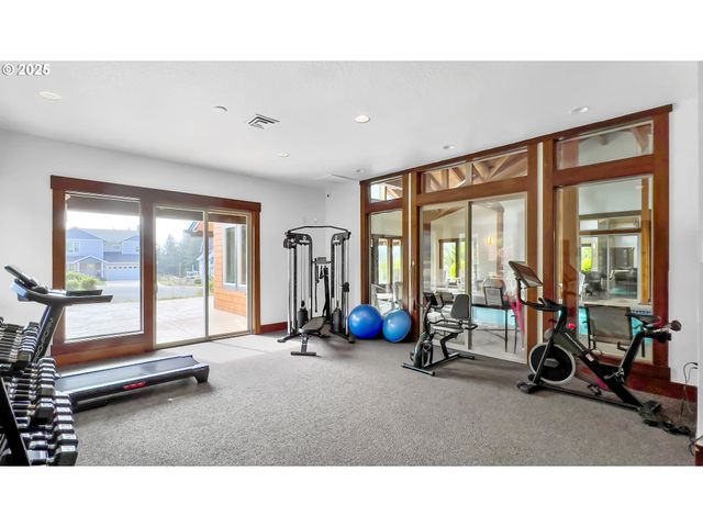 4161 Se INLET Ave, Lincoln City, OR 97367