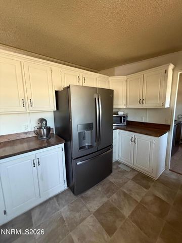 5950 Jewell Drive, Fallon, NV 89406