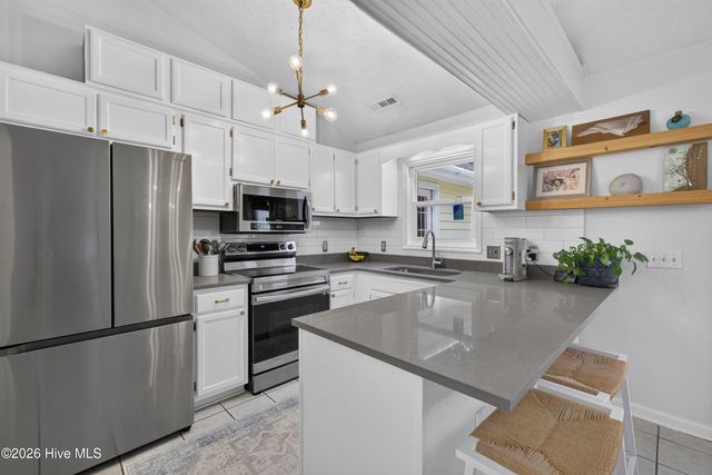 418 Dogwood Lane, Wilmington, NC 28409