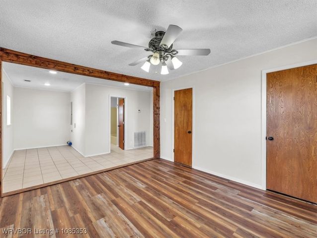 21703 Smokey Lane, Howe, OK 74940