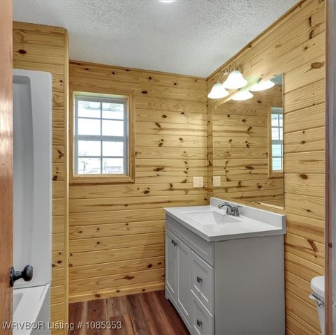 21703 Smokey Lane, Howe, OK 74940