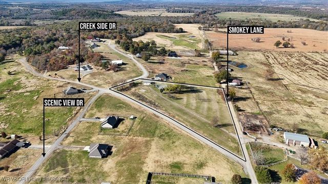 21703 Smokey Lane, Howe, OK 74940