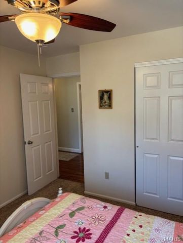 4925 Lowndes Drive, Mehlville, MO 63129