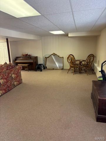 4925 Lowndes Drive, Mehlville, MO 63129