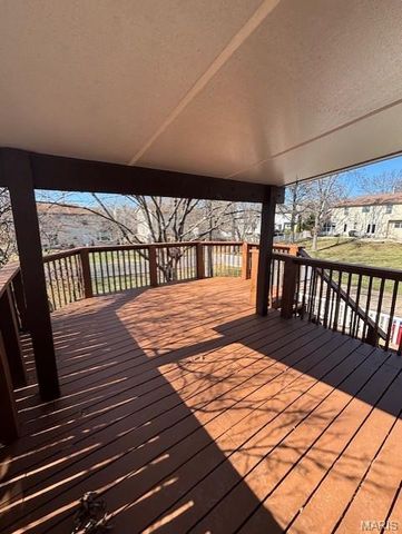 4925 Lowndes Drive, Mehlville, MO 63129