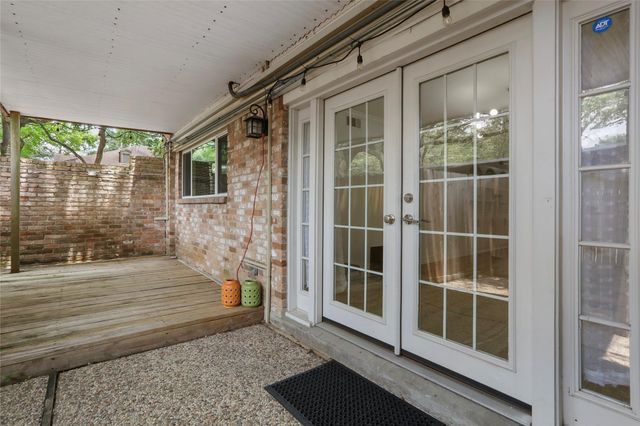 857 Wax Myrtle Lane 4, Houston, TX 77079