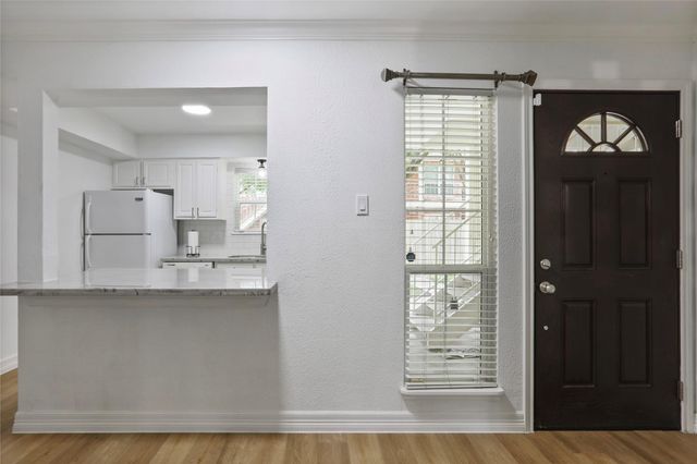 857 Wax Myrtle Lane 4, Houston, TX 77079