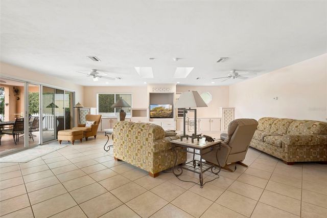 33 CUNNINGHAM DRIVE, New Smyrna Beach, FL 32168