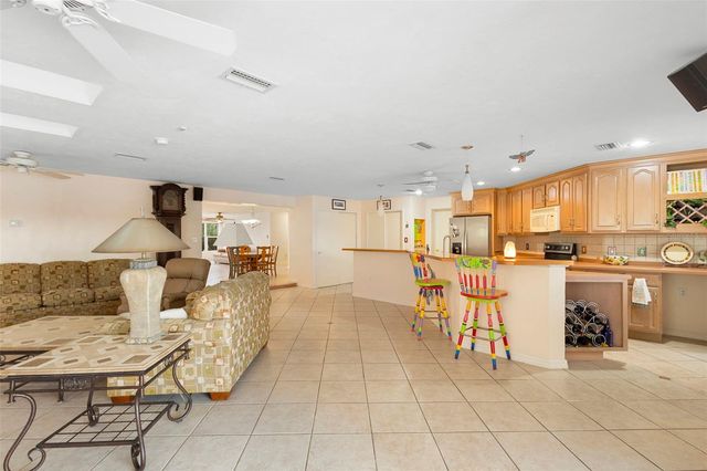 33 CUNNINGHAM DRIVE, New Smyrna Beach, FL 32168