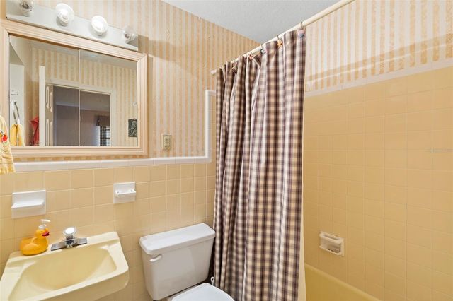 33 CUNNINGHAM DRIVE, New Smyrna Beach, FL 32168