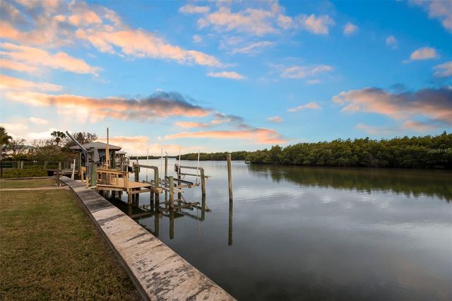 33 CUNNINGHAM DRIVE, New Smyrna Beach, FL 32168