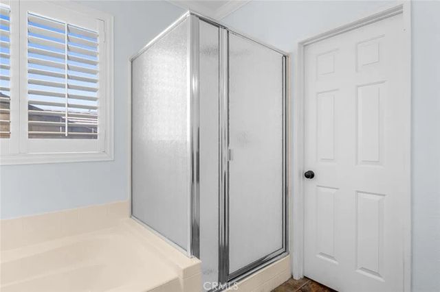 3231 Hannover, Corona, CA 92882