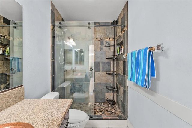 3231 Hannover, Corona, CA 92882
