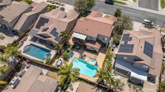 3231 Hannover, Corona, CA 92882