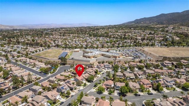 3231 Hannover, Corona, CA 92882