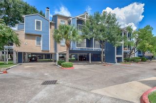 18511 Egret Bay Boulevard 504, Webster, TX 77058