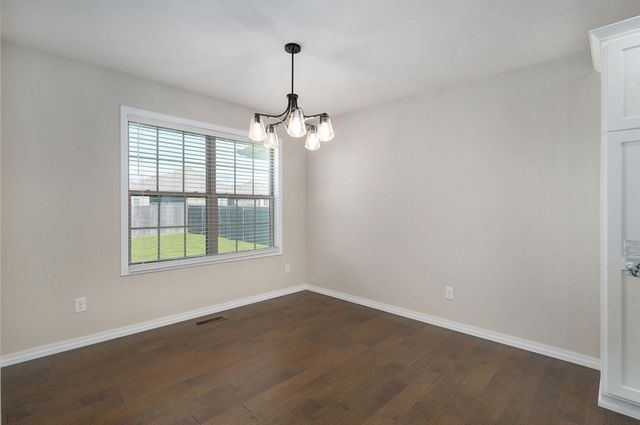 664 N Montego Street, Nixa, MO 65714