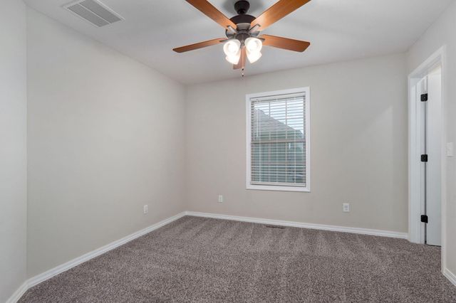 664 N Montego Street, Nixa, MO 65714