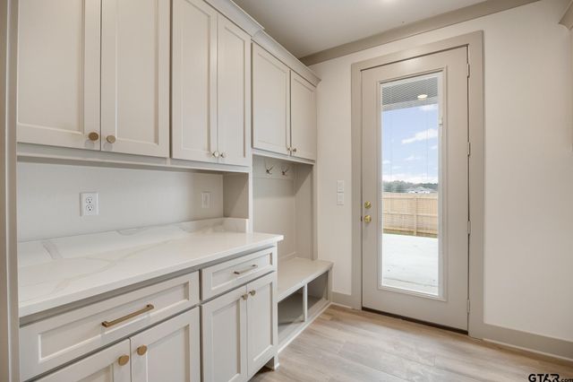 11419 Tucker Circle, Flint, TX 75762