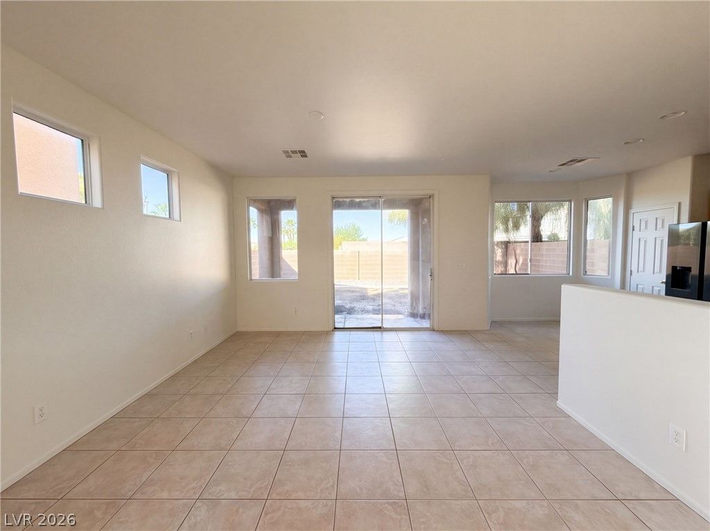 5083 Sagelyn Street, Las Vegas, NV 89122 — photo 3