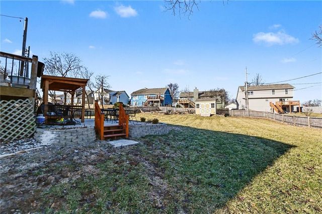 10620 Rowland Avenue, Kansas City, KS 66109