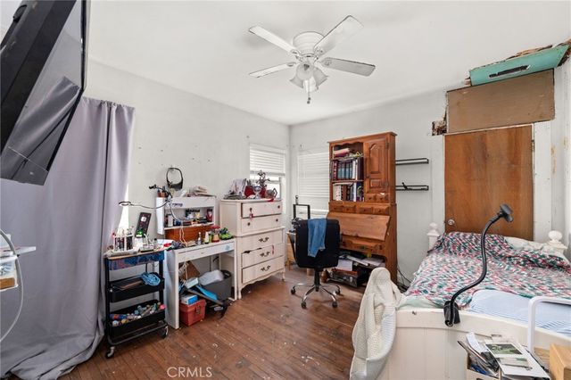 1077 N La Cadena, Colton, CA 92324