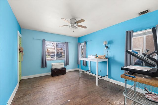 1077 N La Cadena, Colton, CA 92324