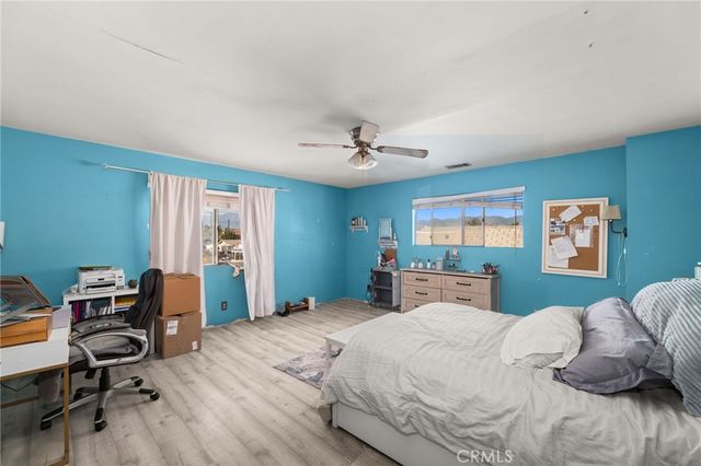 1077 N La Cadena, Colton, CA 92324