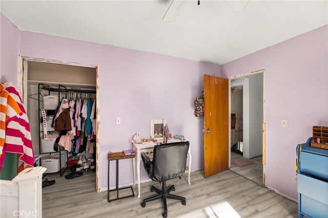 1077 N La Cadena, Colton, CA 92324