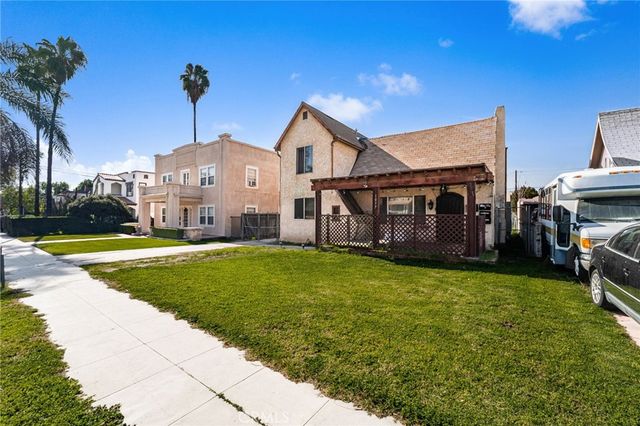 1077 N La Cadena, Colton, CA 92324