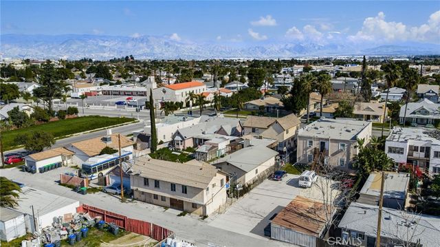 1077 N La Cadena, Colton, CA 92324