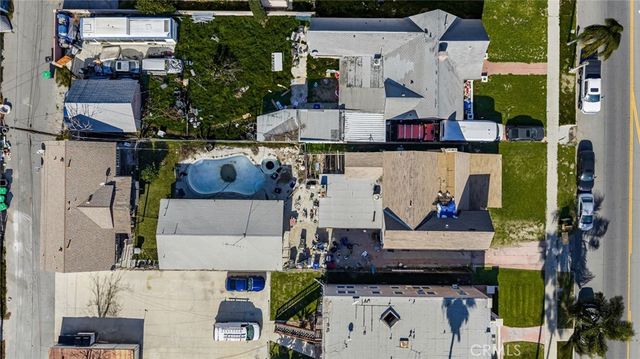 1077 N La Cadena, Colton, CA 92324