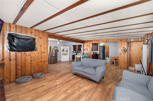 1077 N La Cadena, Colton, CA 92324