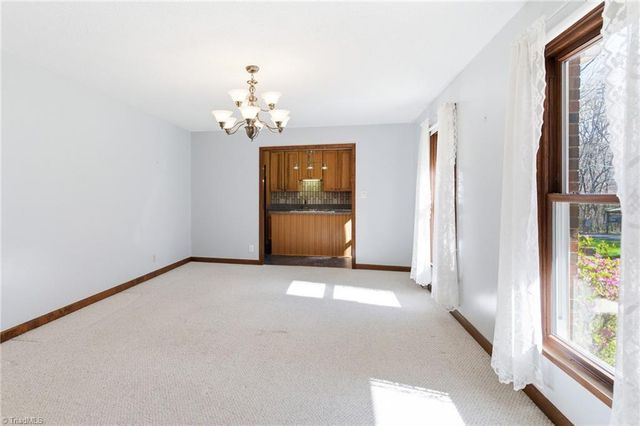 519 Riverside Drive, Burlington, NC 27215