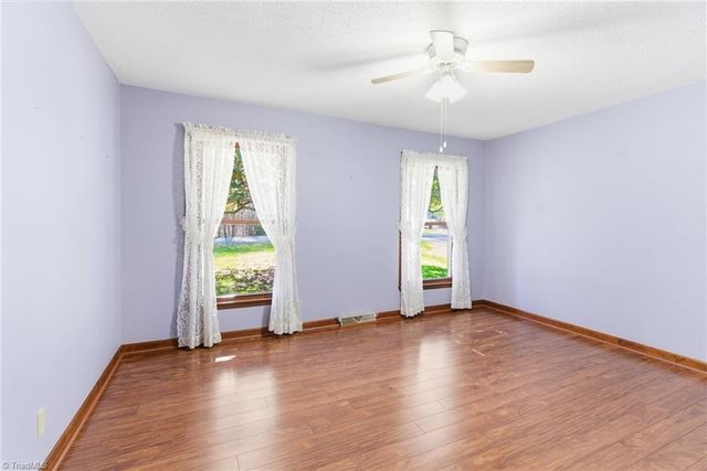 519 Riverside Drive, Burlington, NC 27215