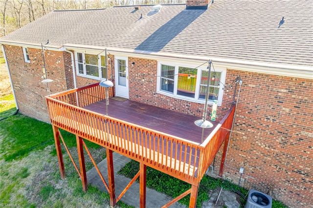 519 Riverside Drive, Burlington, NC 27215