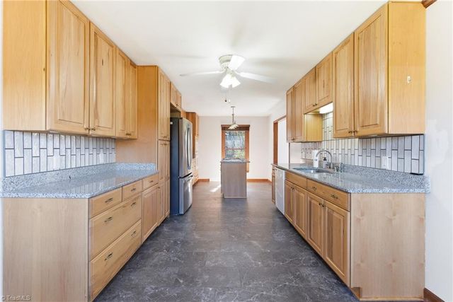 519 Riverside Drive, Burlington, NC 27215