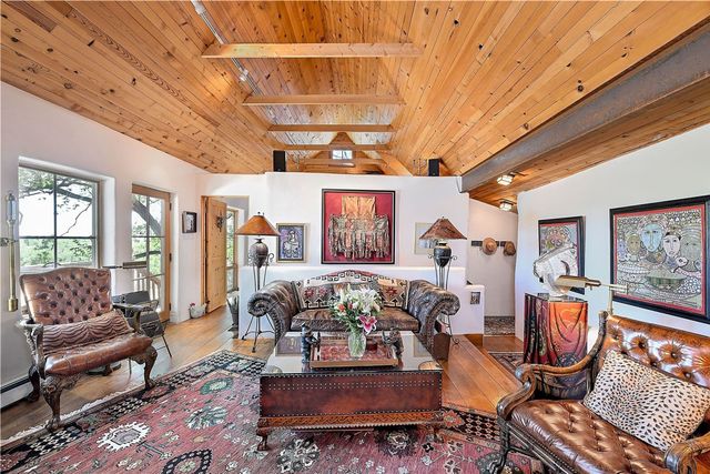 227 Rodriguez, Santa Fe, NM 87501